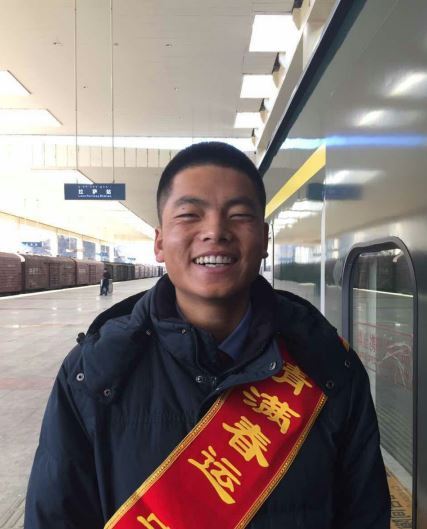 西宁客运新年行“天路”