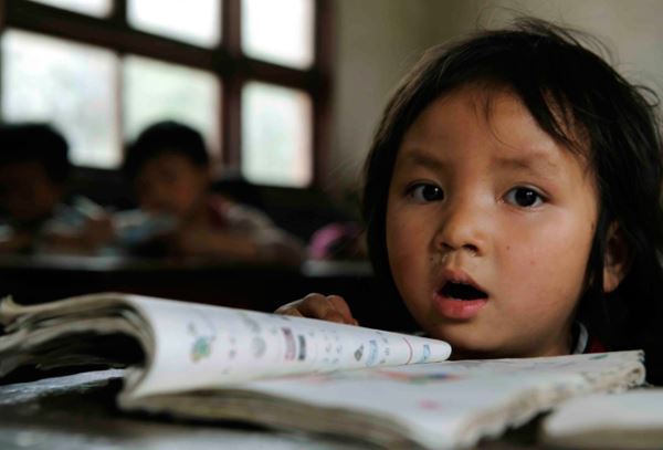 人们把教育公平说了千百遍,却甚少提及从源头的补偿,这一课,得补 人们把教育公平说了千百遍,却甚少提及从源头的补偿,这一课,得补