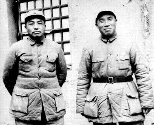 资料图：抗战时朱德与彭德怀合影。