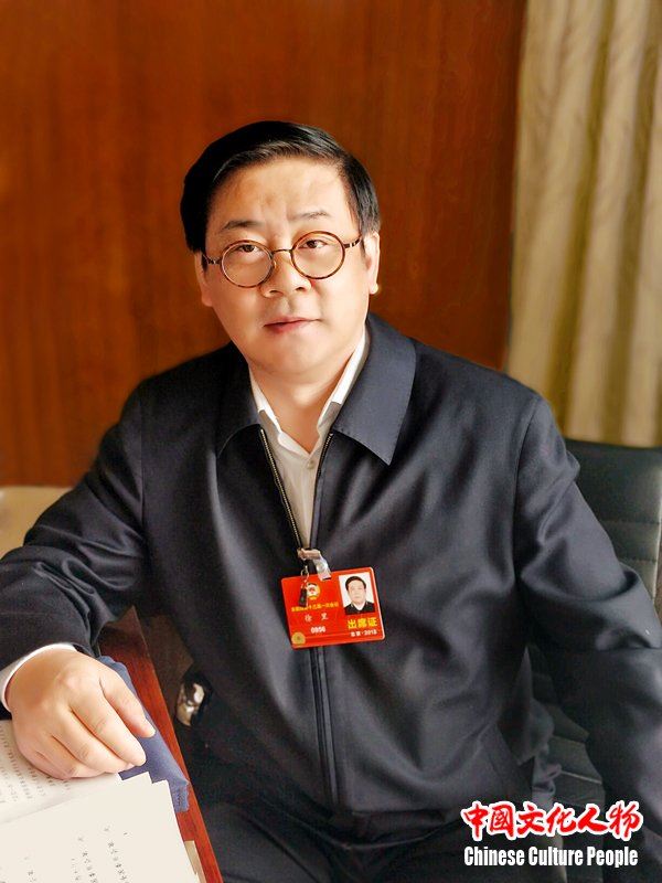 徐里:新时代中国文艺文博事业要有新面貌新气象 徐里:新时代中国文艺文博事业要有新面貌新气象