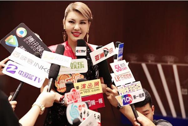 乌兰图雅2018《花开四季》16城巡演新闻发布会在京成功举办 乌兰图雅2018《花开四季》16城巡演新闻发布会在京成功举办