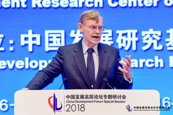 Robert Bruce Zoellick, former World Bank President [Photo: courtesy of Forum's official photography]