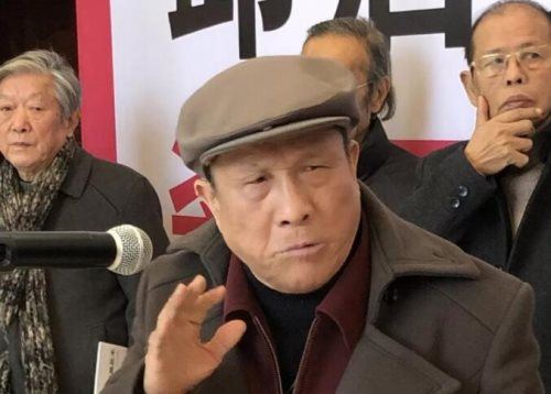 「展况」邱启先瓷画作品展于2019年1月5日在景德镇陶瓷艺术研究院景德美术馆开幕 「展况」邱启先瓷画作品展于2019年1月5日在景德镇陶瓷艺术研究院景德美术馆开幕