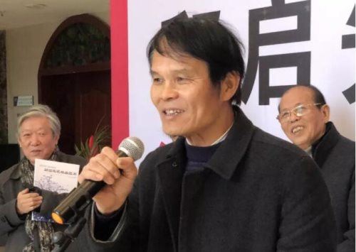 「展况」邱启先瓷画作品展于2019年1月5日在景德镇陶瓷艺术研究院景德美术馆开幕 「展况」邱启先瓷画作品展于2019年1月5日在景德镇陶瓷艺术研究院景德美术馆开幕