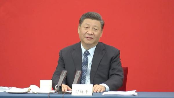 Xi Jinping stresses opportunities amid crisis in economic development