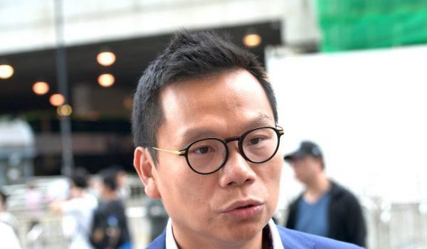 黑暴分子用完即弃:港版国安法将至,美国冻结涉港资助