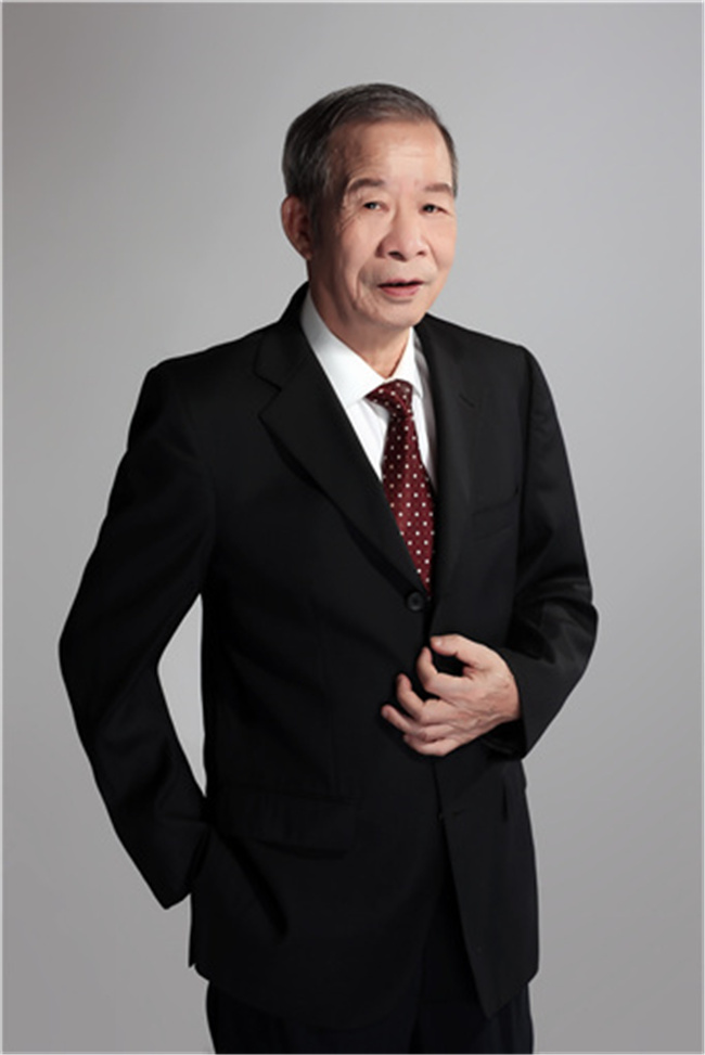 《著名诗人书法家黄一昌作品选》在美国出版 《著名诗人书法家黄一昌作品选》在美国出版