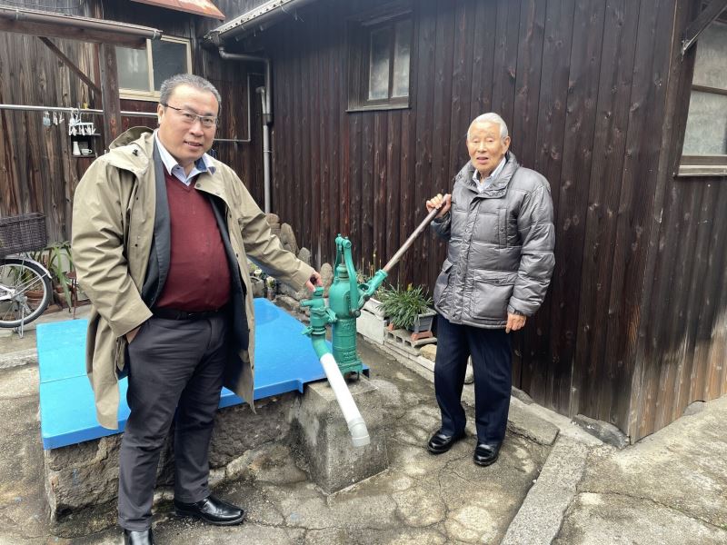 平山郁夫与范曾的世纪友谊再谱新章,平山郁夫美术馆馆长再画明月,期待范增