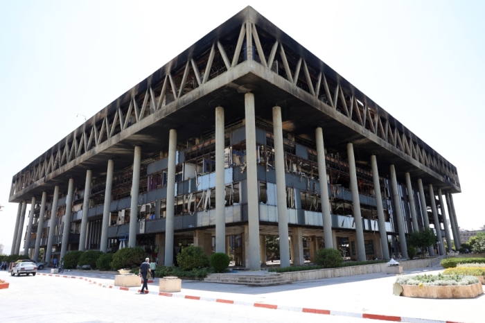 China evacuates 3,125 nationals from Iran: FM