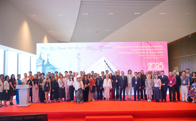 140年法国独立沙龙京城首秀 助推中法文化“超级连接”与艺术共融