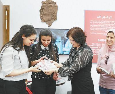 埃及学者：中国在多个创新领域引领全球